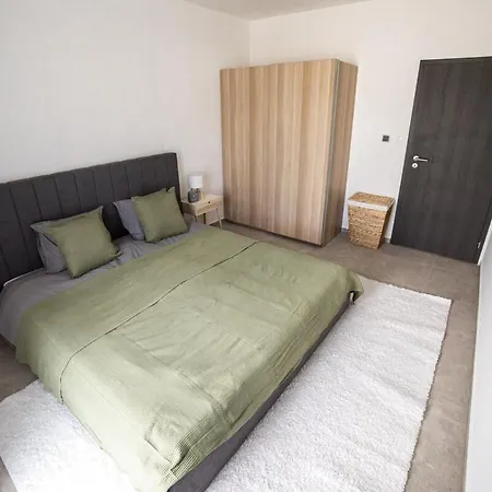 Appartement Modern In - Steps From Downtown & Parking Prešov
