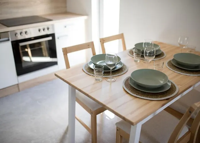 Modern In - Steps From Downtown & Parking Prešov